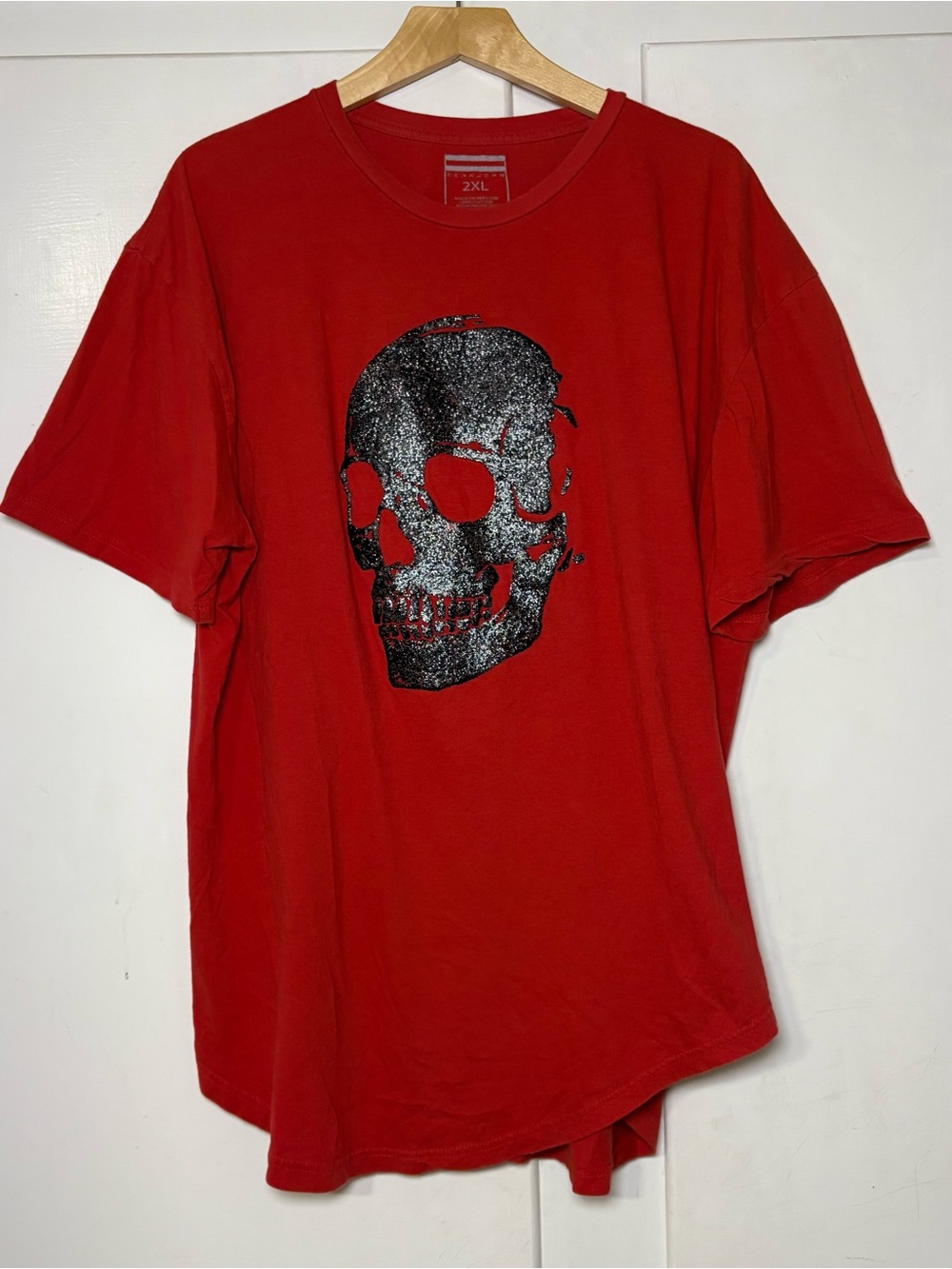 Sean John Red Metallic Black Skull Graphic T shirt